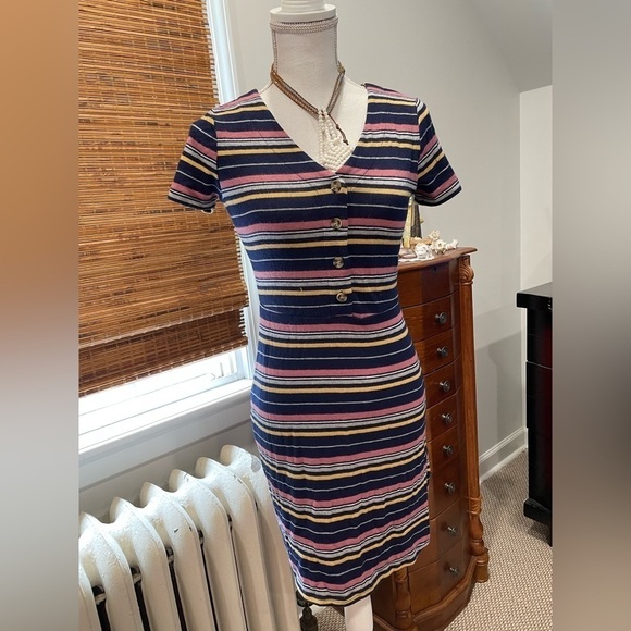 PINK ROSE STRIPED DRESS - Picture 1 of 7